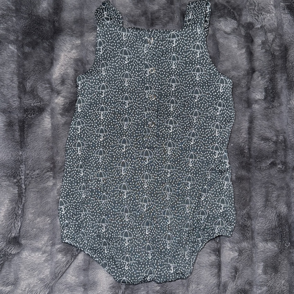 Kaye Quinn romper - Picture 3 of 4